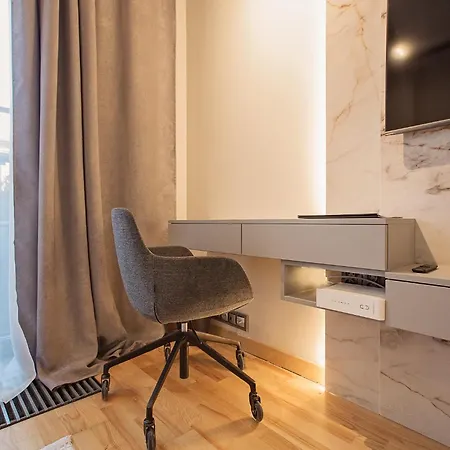 Ulanski - Park 포즈난